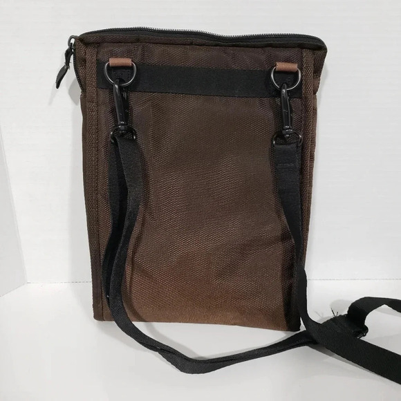 Targus Brown Canvas  Insulated Cooler bag. - Picture 2 of 4